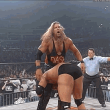 kevin-nash-jacknife-powerbomb.gif