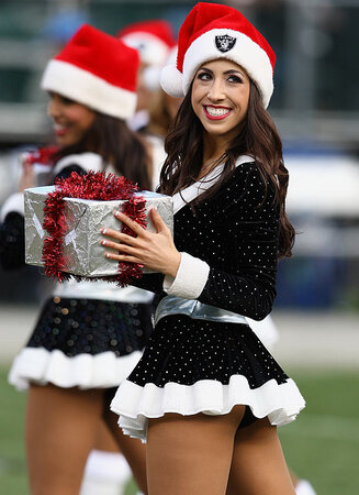 raiders-raiderettes-cheerleaders-56.jpg