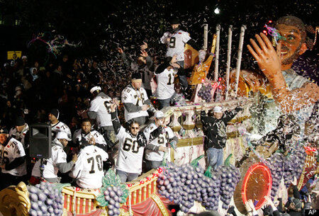 SAINTS-PARADE-PICTURES-PHOTOS-SUPER-BOWL.jpg