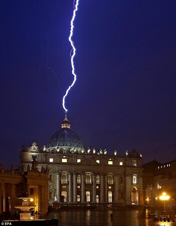 Basilica lightening stike.jpg