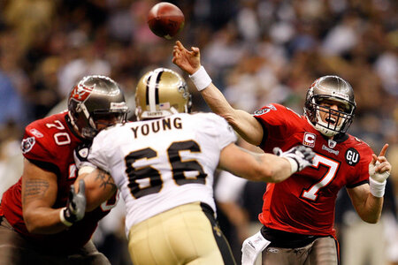 Brian+Young+Tampa+Bay+Buccaneers+v+New+Orleans+y6RYCjRDmMXl.jpg