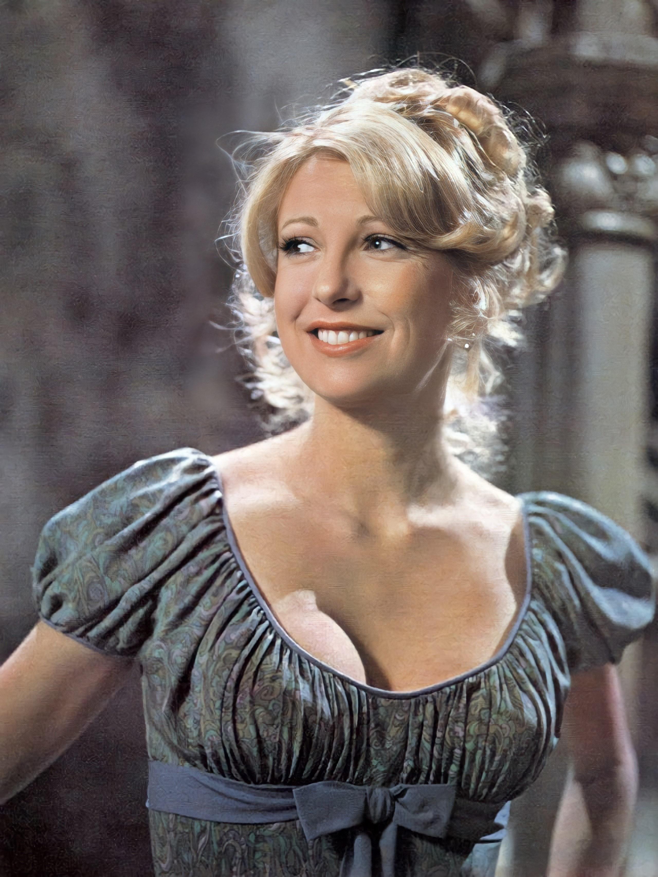 TeriGarr.jpg