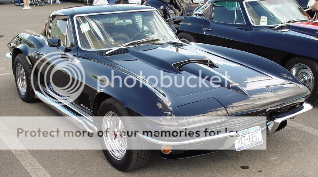 1967BlackCorvette.jpg