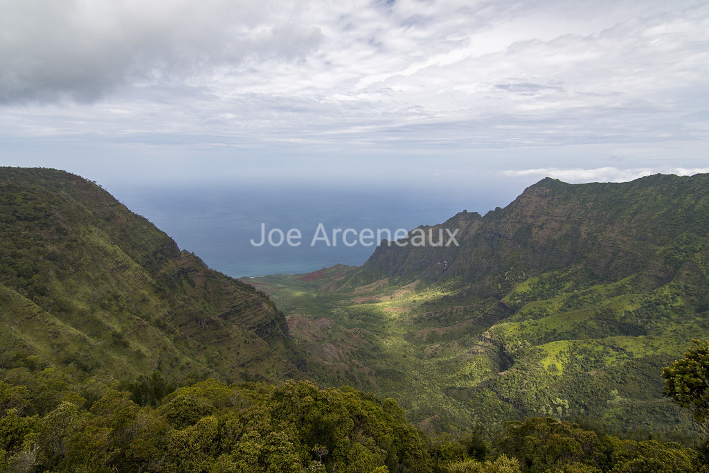 Kalalau%20Valley-XL.jpg