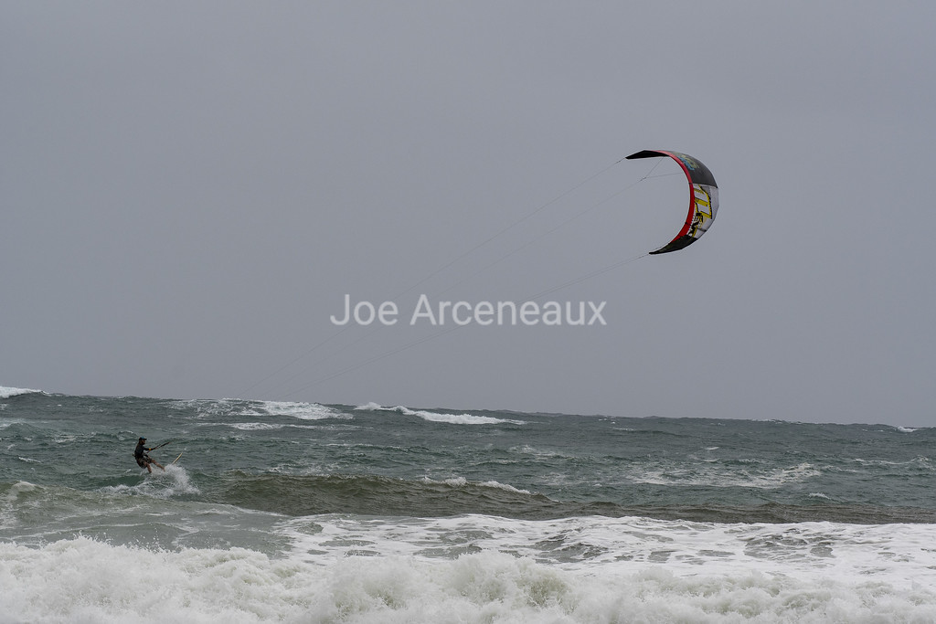 Kite%20Surfing%202-XL.jpg